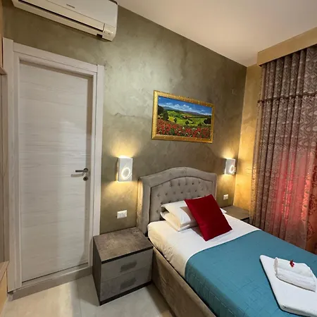 Saarah Guest house