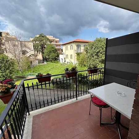 Гостевой дом Saarah Рим